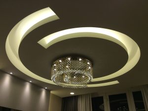 Photo Triple pear-shaped bubble chandelier, luxurious living room